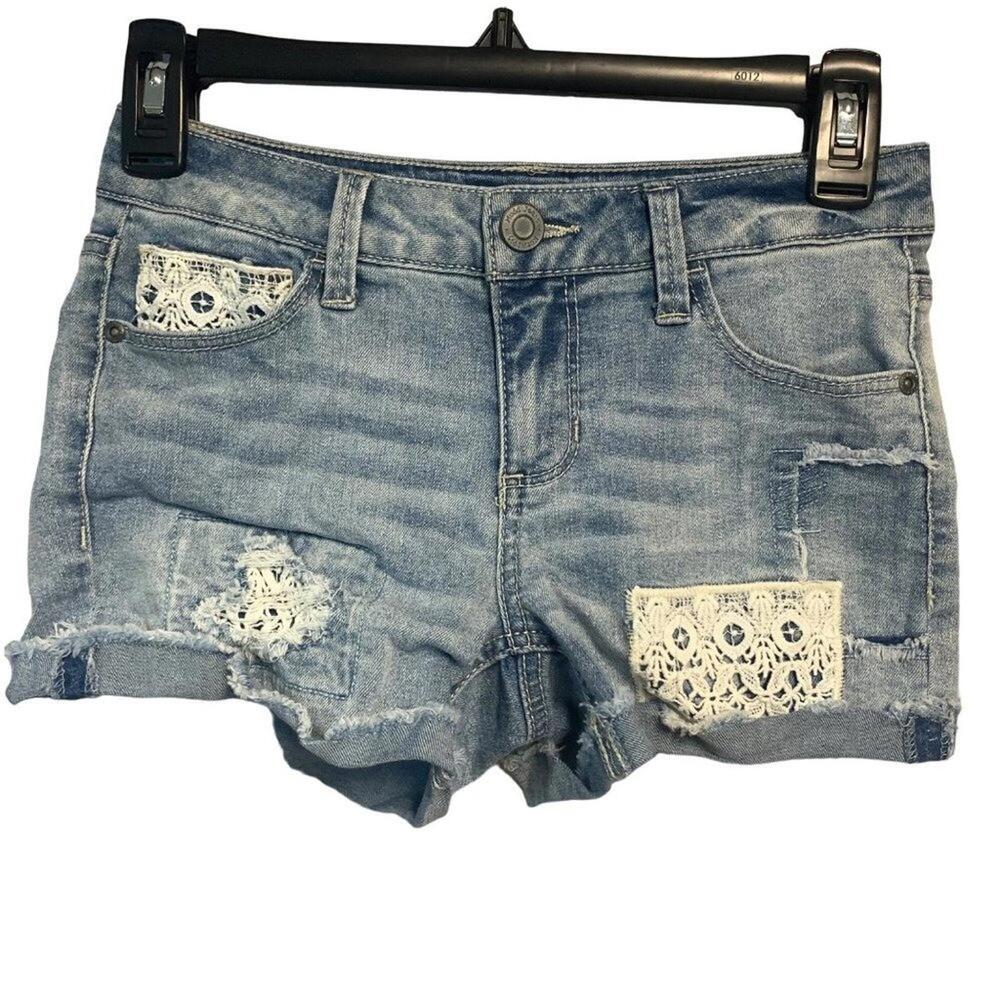 Mudd Girl's Jeans‎ Shorts Lace Patches Blue Denim Shorty Size 12 Cottagecore